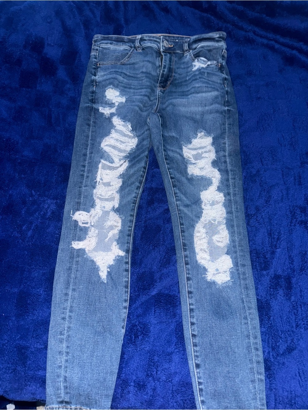 American Eagle Distressed Light Blue High Waist Women's Skinny Jeans - 10 Short